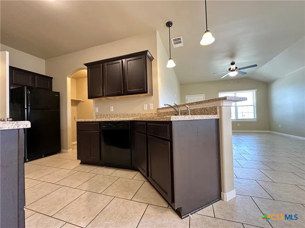 1306 Vanguard Lane Killeen, TX 76549