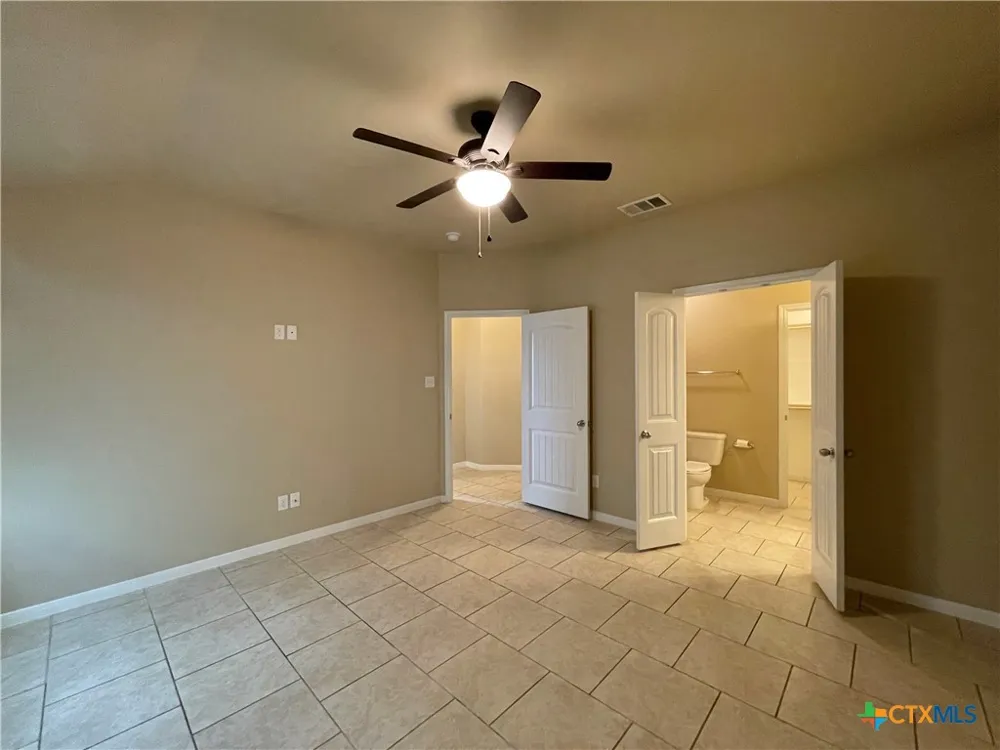 1306 Vanguard Lane Killeen, TX 76549