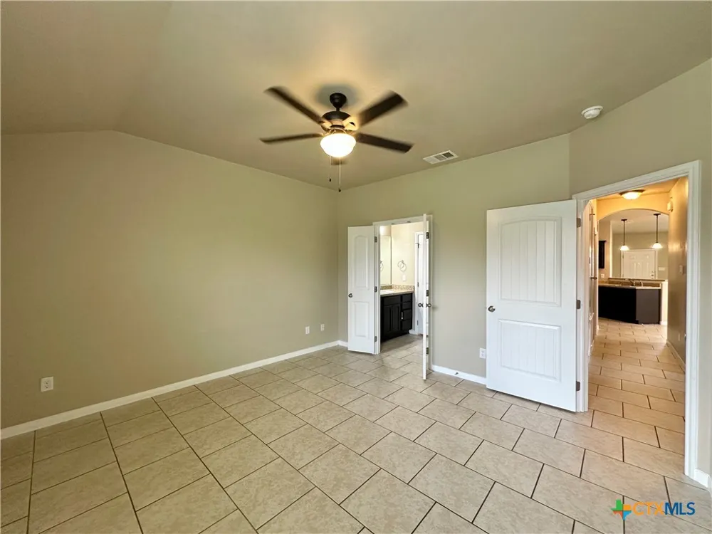 1306 Vanguard Lane Killeen, TX 76549