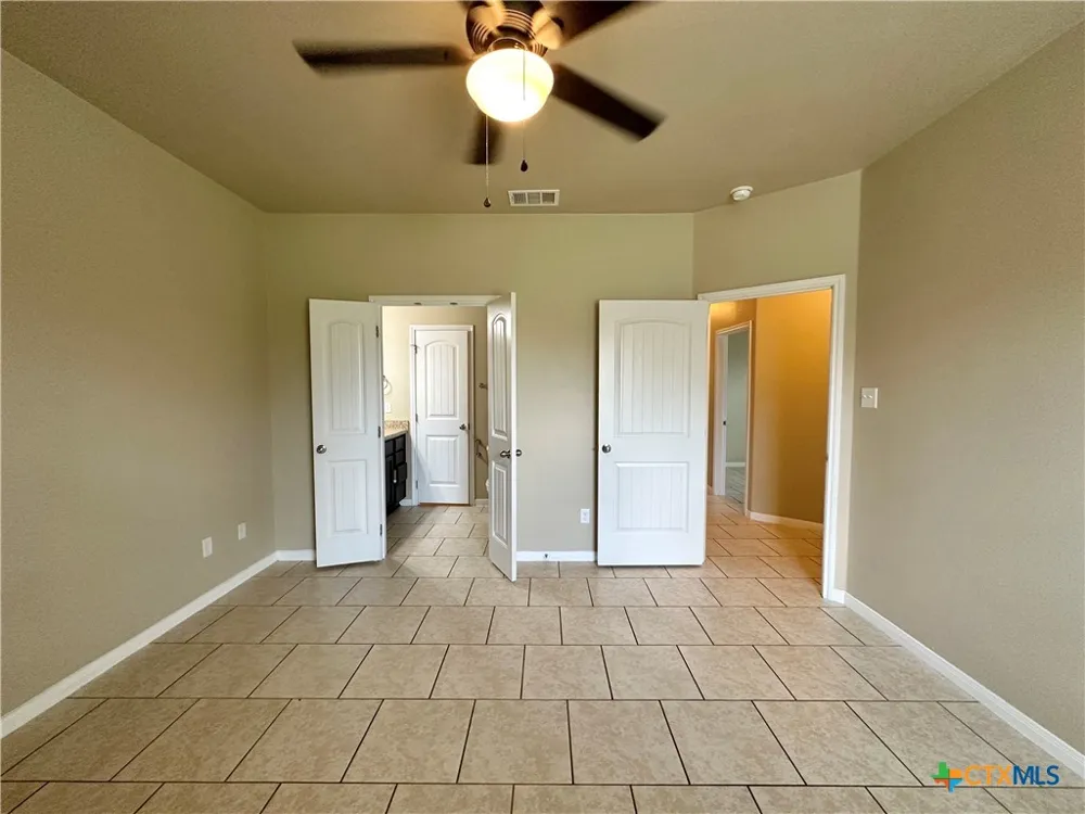 1306 Vanguard Lane Killeen, TX 76549
