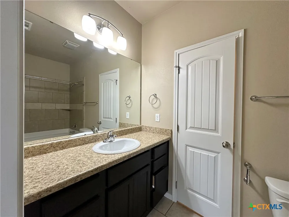 1306 Vanguard Lane Killeen, TX 76549