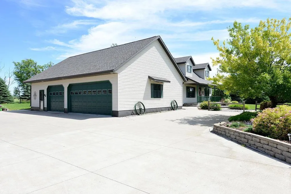 18000 US-10 Highway Hawley, MN 56549