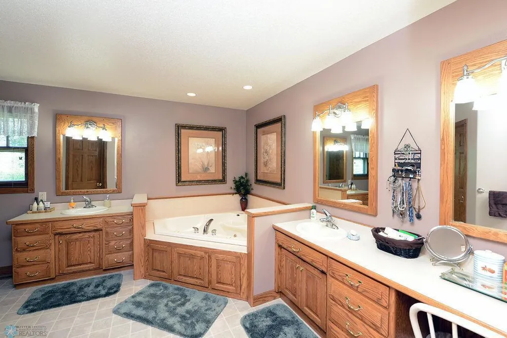 18000 US-10 Highway Hawley, MN 56549