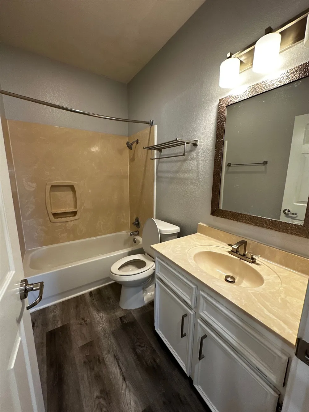 1500 James Avenue #a Waco, TX 76706