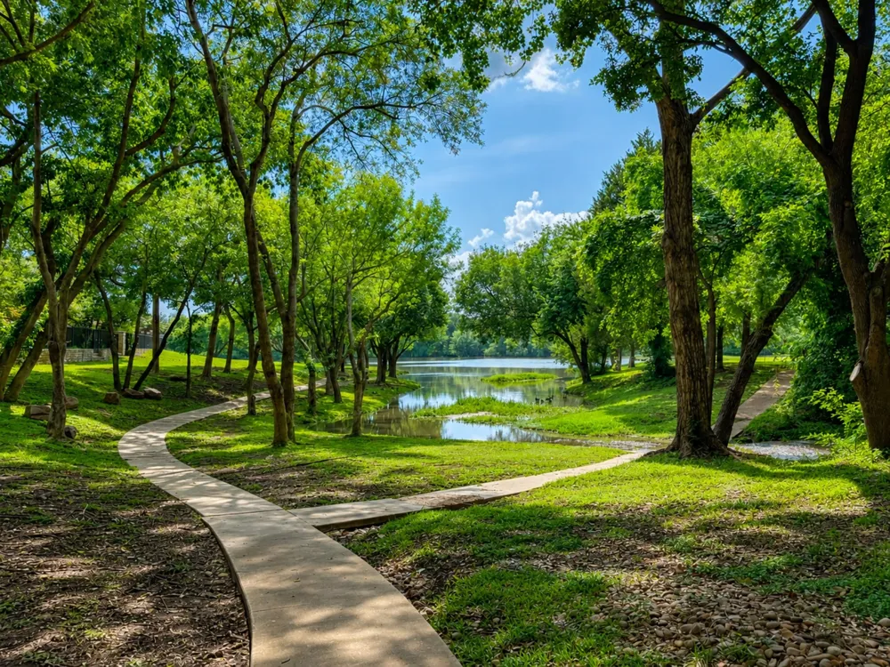 3606 Cedar Lane Farmers Branch, TX 75234