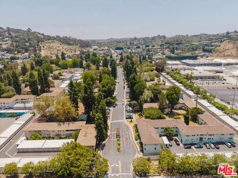 3622 Kalsman Drive #2 Los Angeles, CA 90016