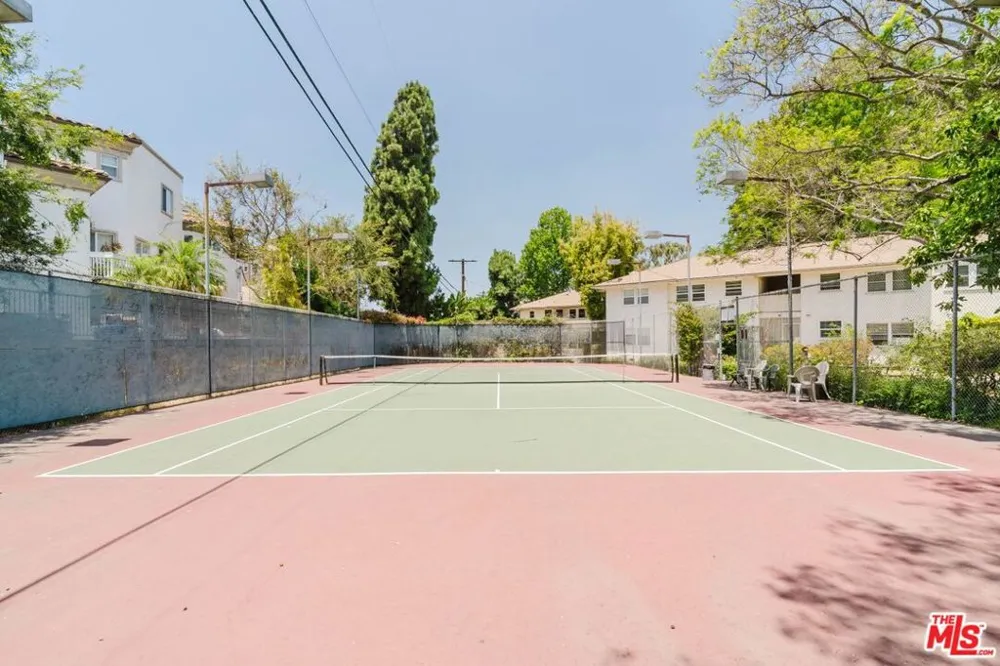 3622 Kalsman Drive #2 Los Angeles, CA 90016