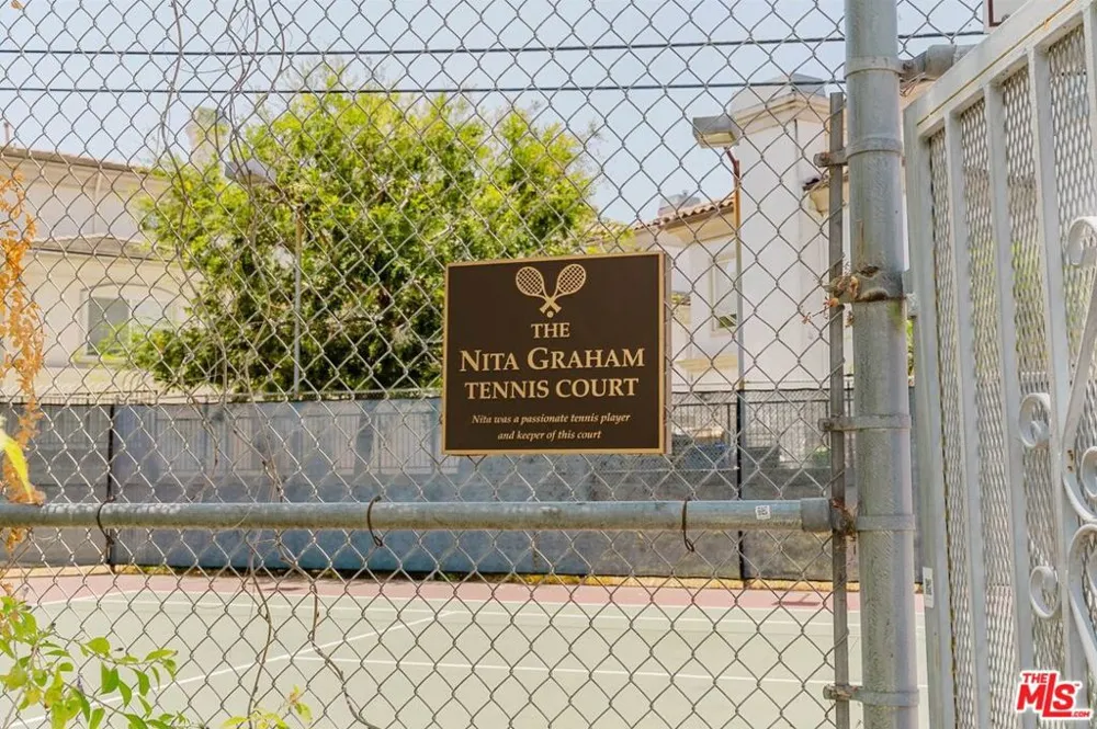 3622 Kalsman Drive #2 Los Angeles, CA 90016