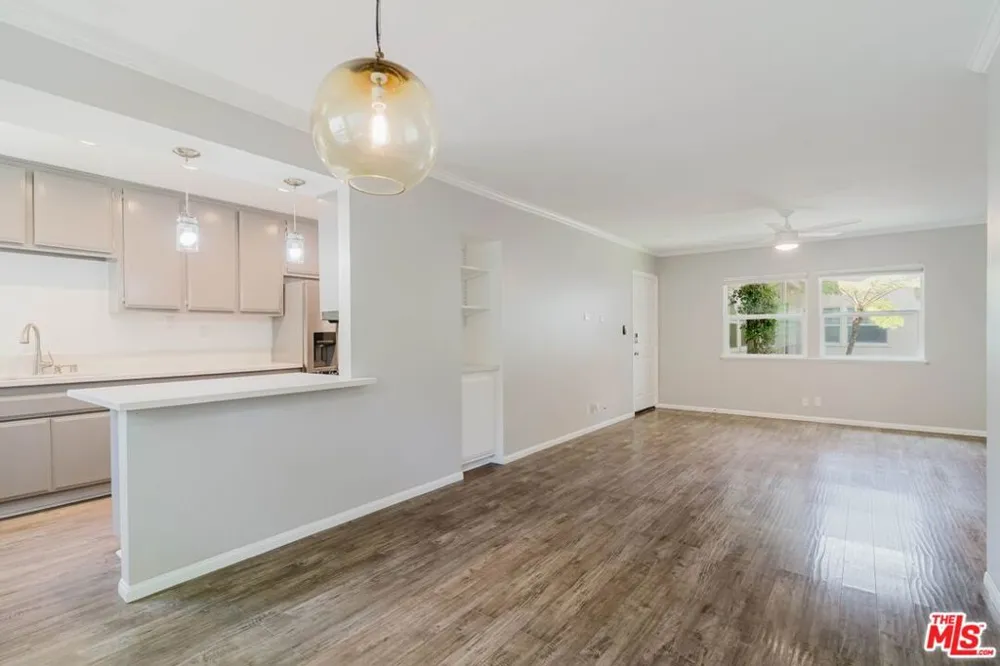 3622 Kalsman Drive #2 Los Angeles, CA 90016