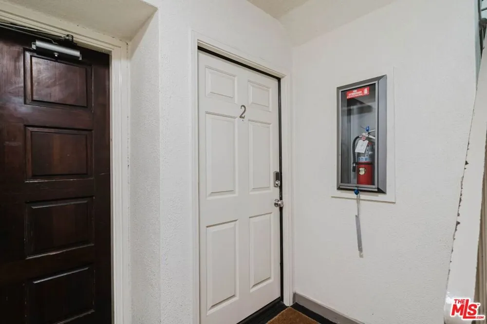 3622 Kalsman Drive #2 Los Angeles, CA 90016