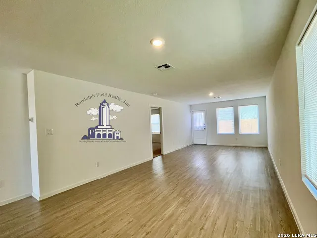 12931 KATHLEEN St Hedwig, TX 78152