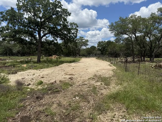 30602 Krueger Bulverde, TX 78163