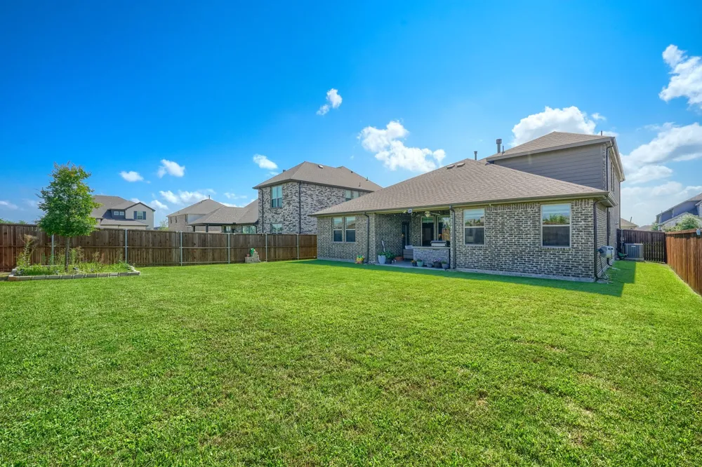 2404 Limestone Lane Melissa, TX 75454