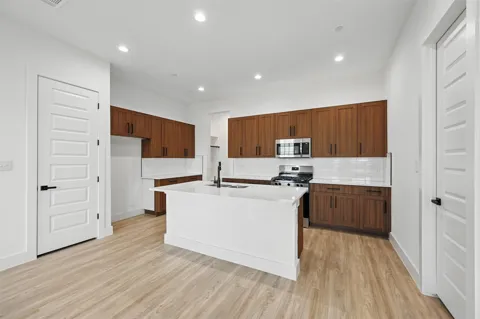 3445 Sanjeev Drive