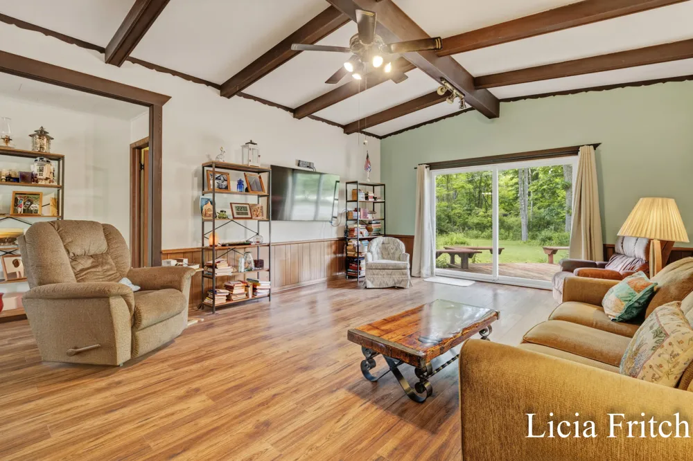 9016 E M 20 Newfield Township, MI 49421