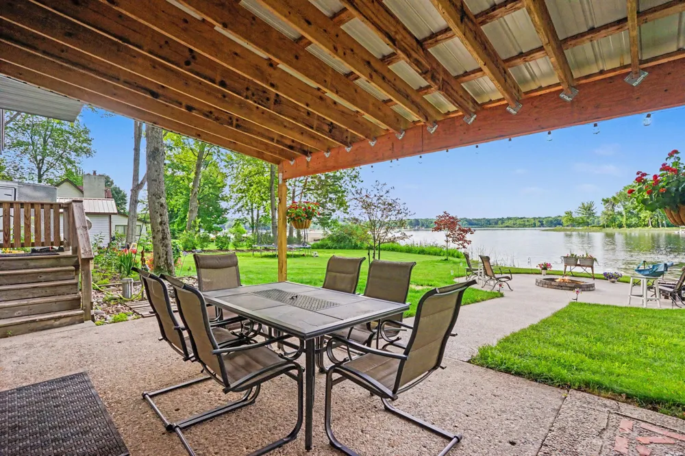 9039 E Ensign Court Newfield Township, MI 49421