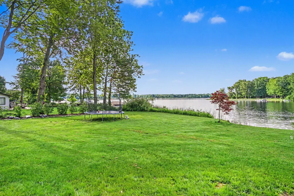 9039 E Ensign Court Newfield Township, MI 49421