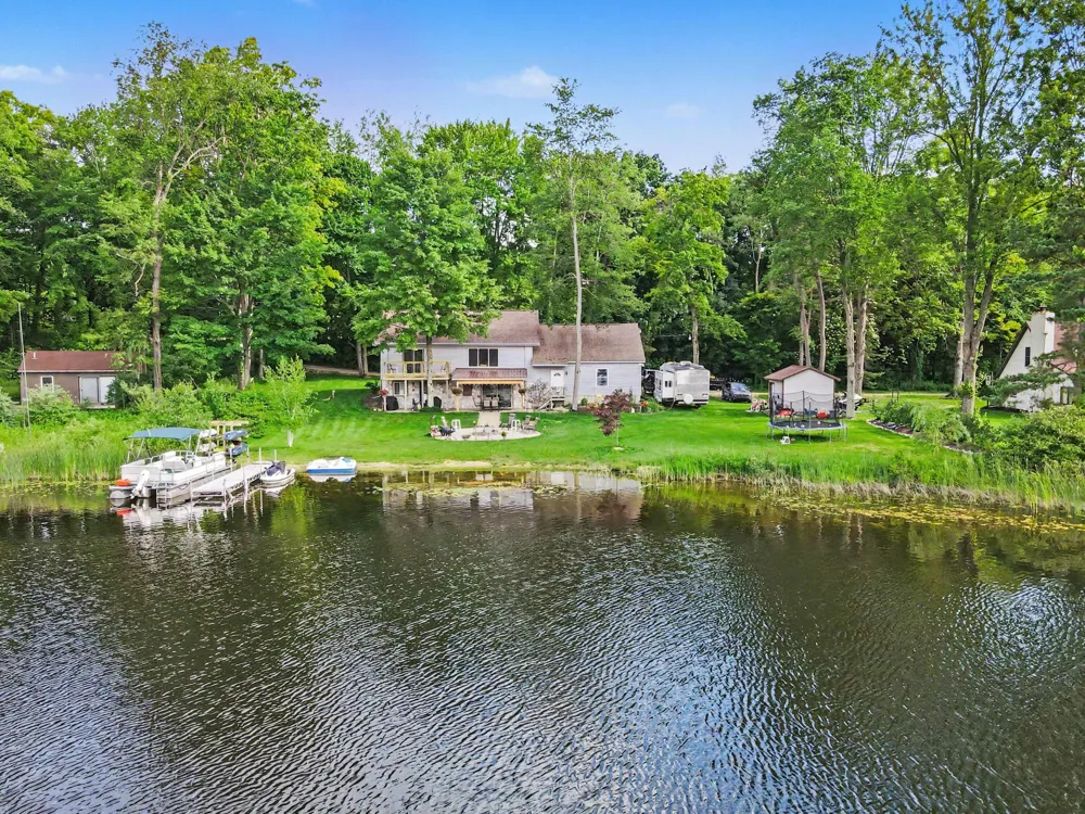 9039 E Ensign Court Newfield Township, MI 49421