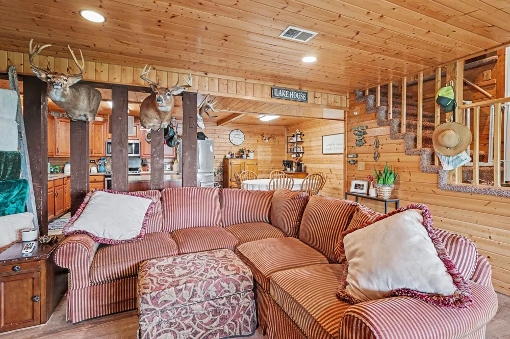 9039 E Ensign Court Newfield Township, MI 49421