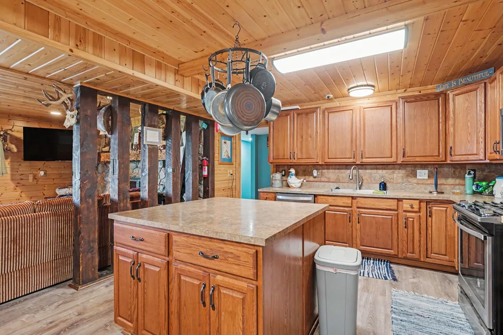 9039 E Ensign Court Newfield Township, MI 49421
