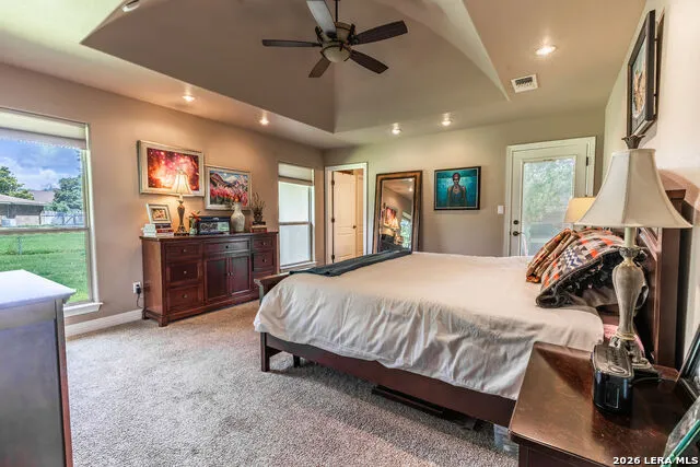 110 SANDPIPER LN McQueeney, TX 78123