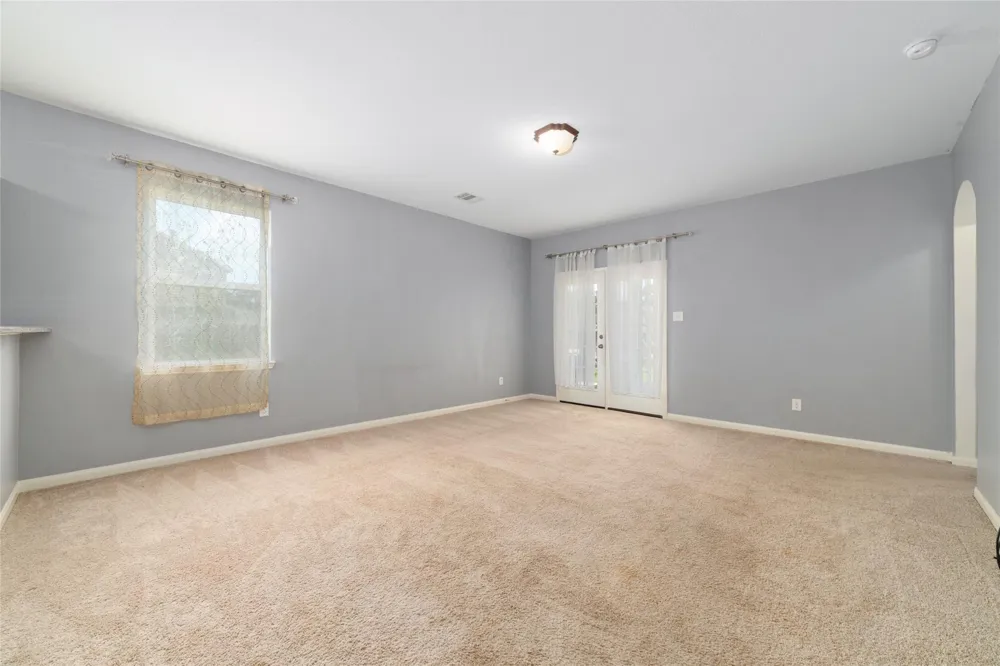 12054 Fairquarter Lane Pinehurst, TX 77362