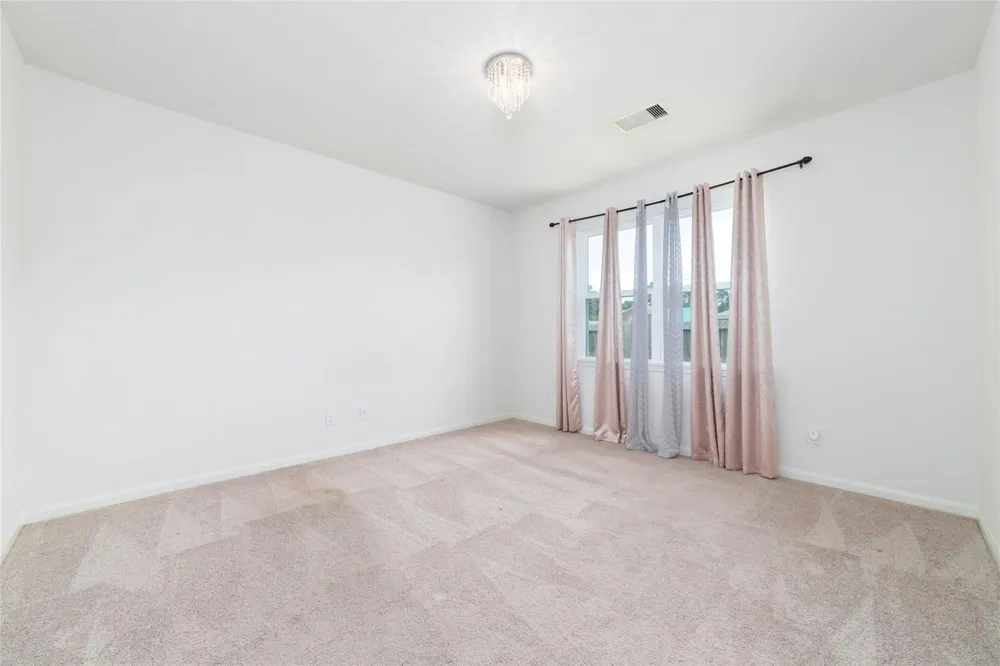 12054 Fairquarter Lane Pinehurst, TX 77362
