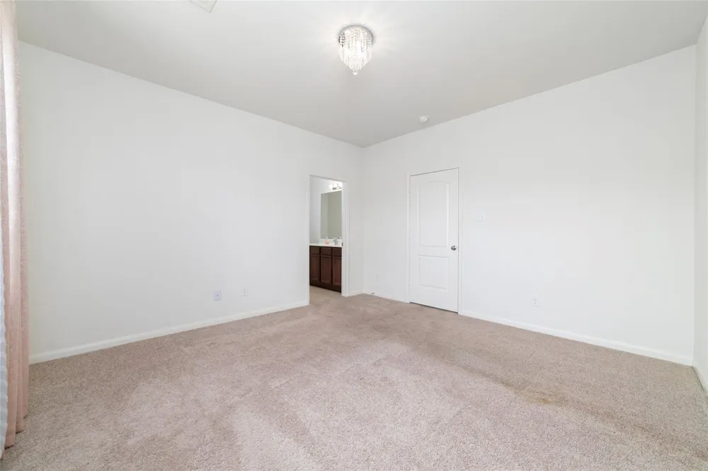 12054 Fairquarter Lane Pinehurst, TX 77362
