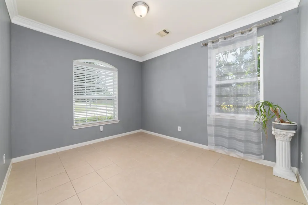 12054 Fairquarter Lane Pinehurst, TX 77362