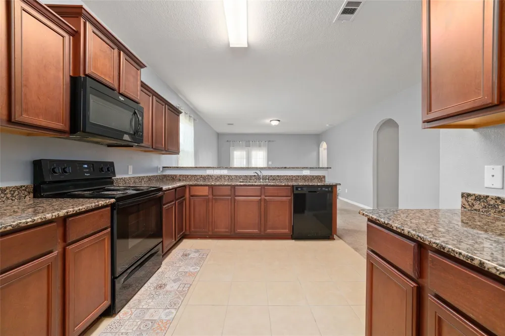12054 Fairquarter Lane Pinehurst, TX 77362