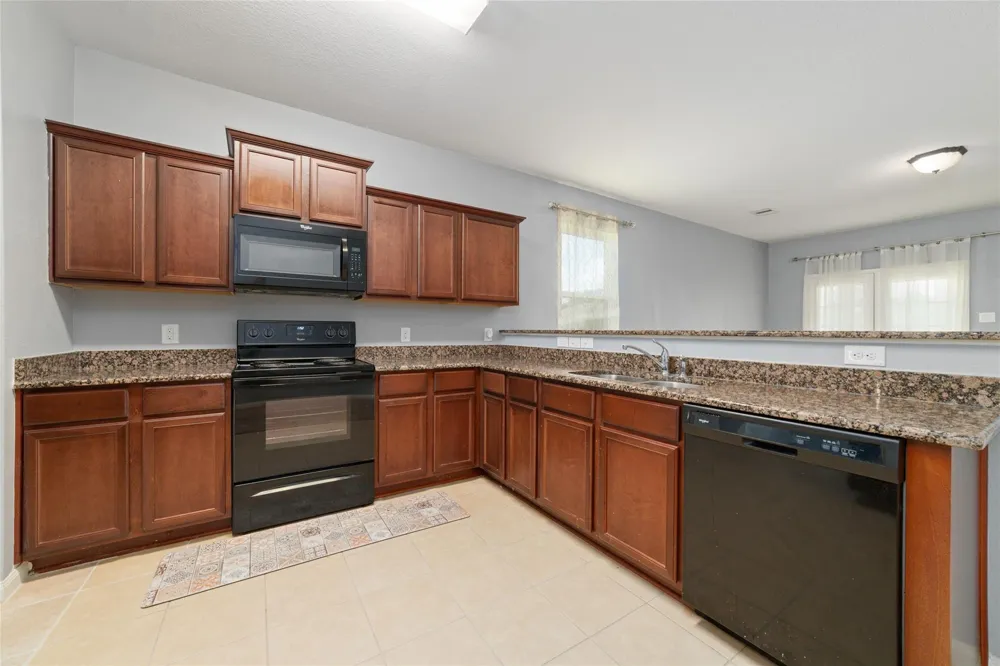 12054 Fairquarter Lane Pinehurst, TX 77362