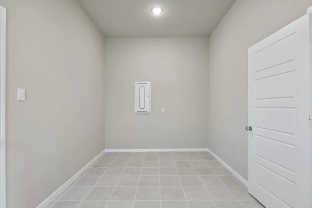 1327 Capecastle Lane Forney, TX 75126