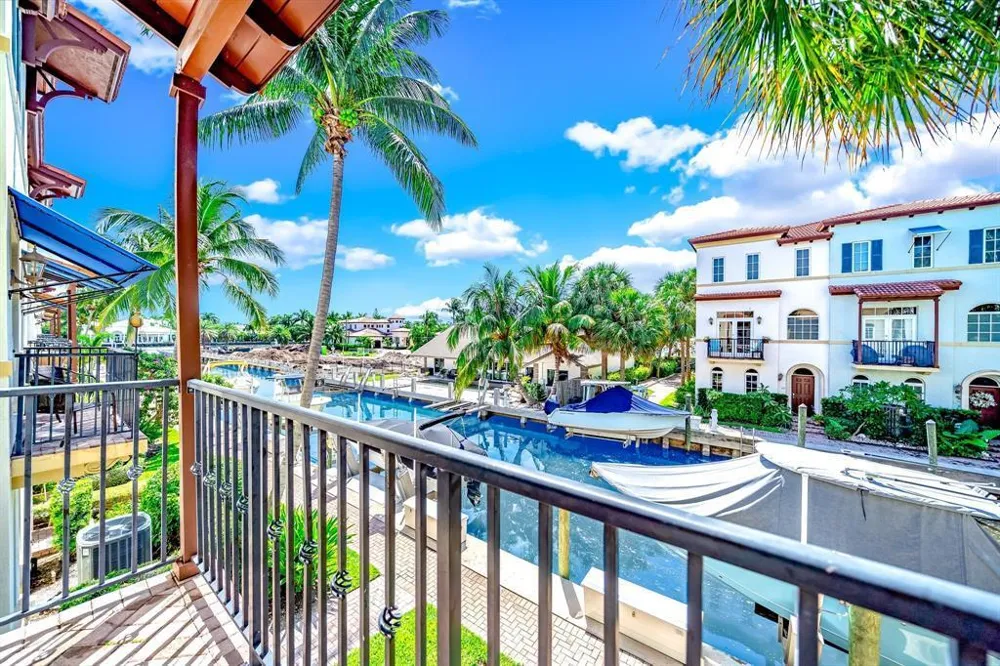 824 Virginia Garden Drive Boynton Beach, FL 33435