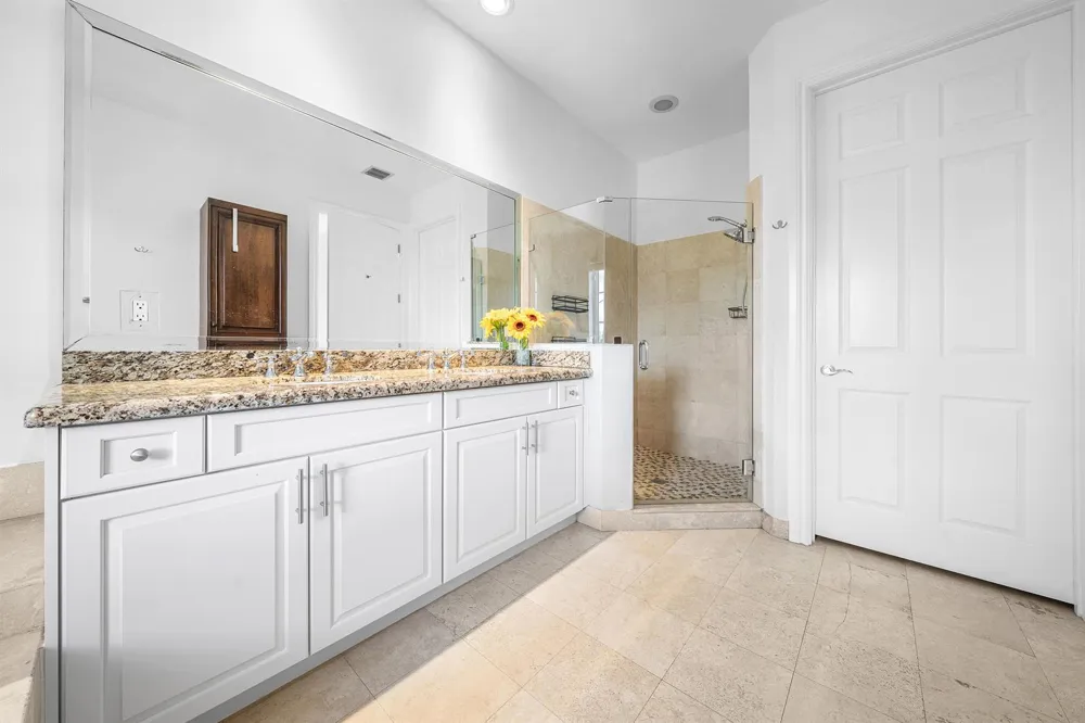 824 Virginia Garden Drive Boynton Beach, FL 33435