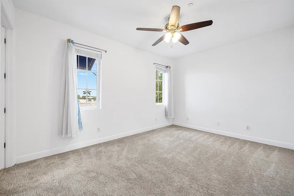 824 Virginia Garden Drive Boynton Beach, FL 33435