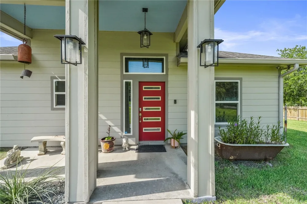 4551 County Road 2221 Odem, TX 78370