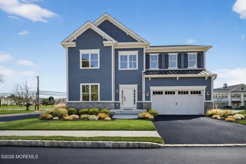 4 Arthur Lane