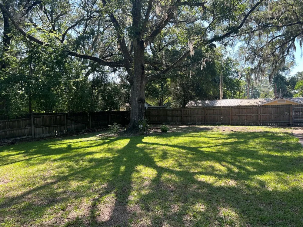 18771 NW 244TH STREET High Springs, FL 32643