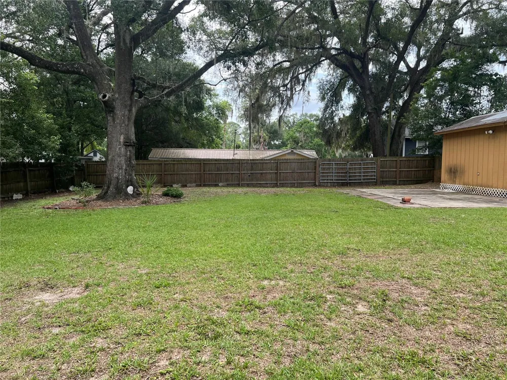 18771 NW 244TH STREET High Springs, FL 32643