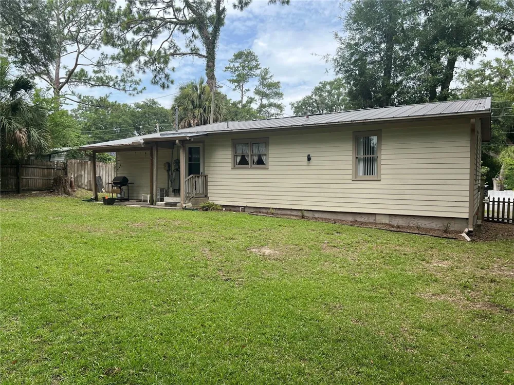 18771 NW 244TH STREET High Springs, FL 32643