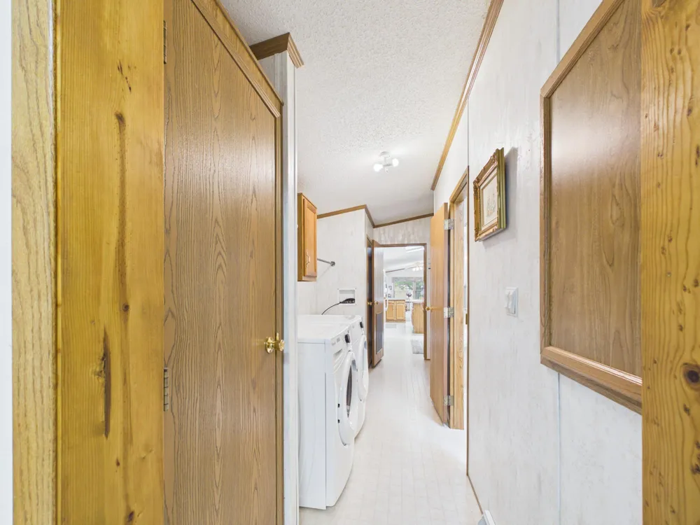 113 E Ridgeview Drive Starbuck, MN 56381