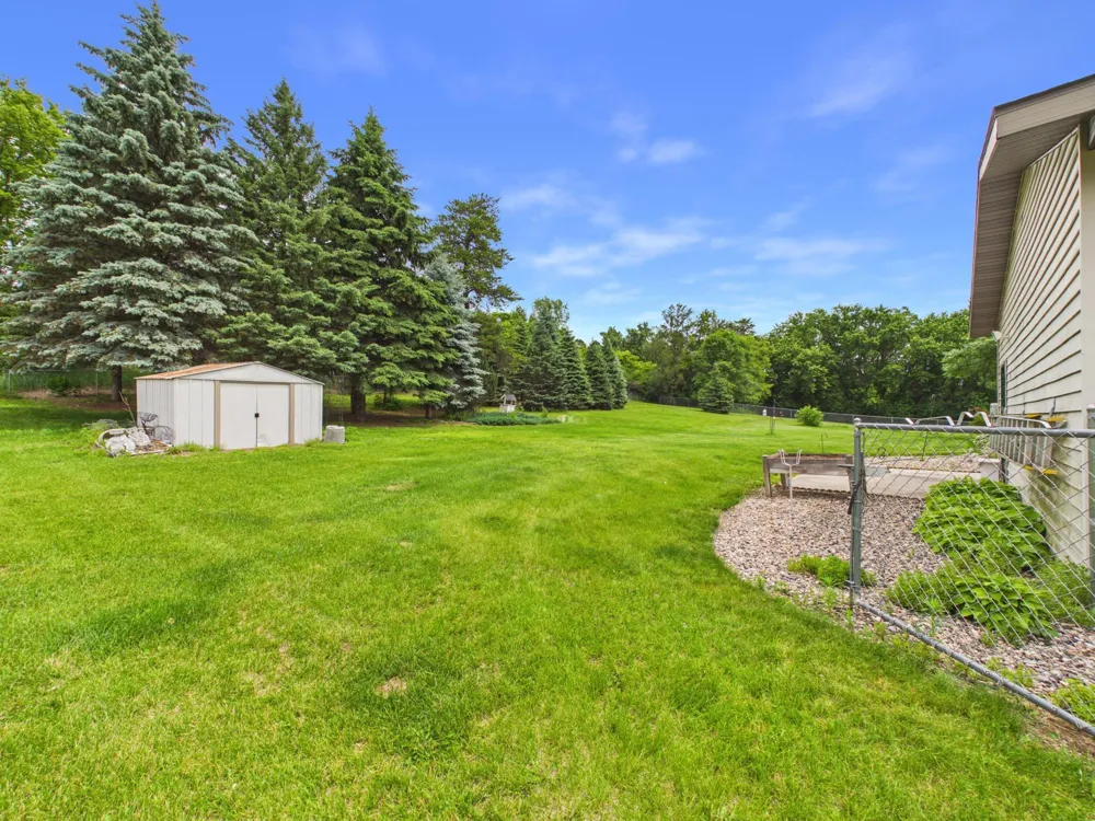 113 E Ridgeview Drive Starbuck, MN 56381