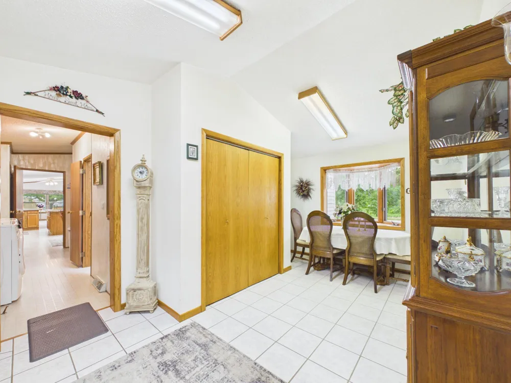 113 E Ridgeview Drive Starbuck, MN 56381