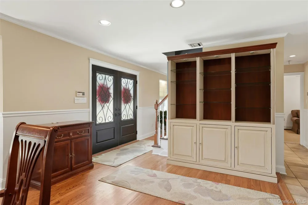 852 Jackson Avenue Franklin Square, NY 11010