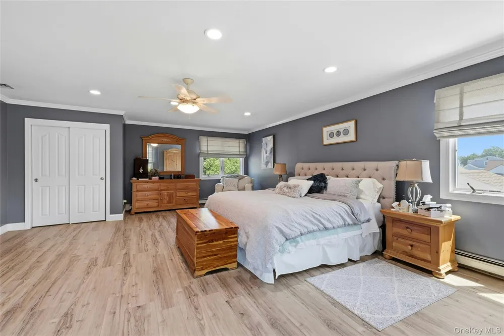 852 Jackson Avenue Franklin Square, NY 11010