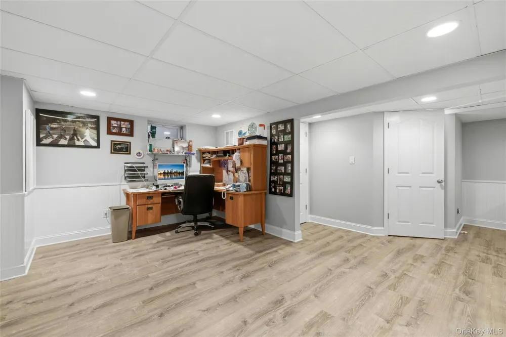 852 Jackson Avenue Franklin Square, NY 11010