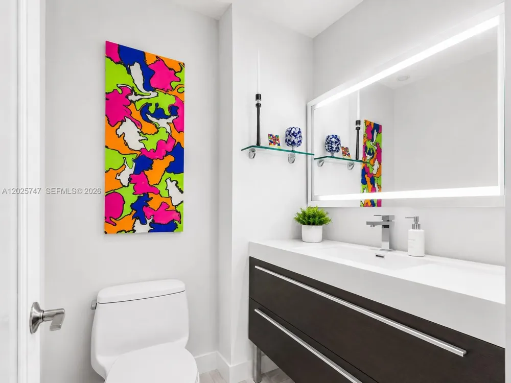 888 Brickell Key Dr #1002 Miami, FL 33131