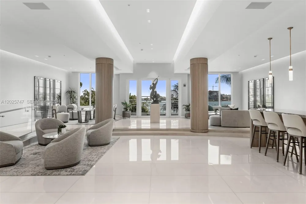 888 Brickell Key Dr #1002 Miami, FL 33131