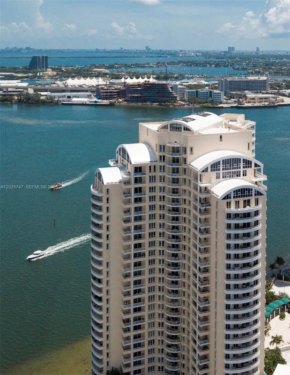888 Brickell Key Dr #1002 Miami, FL 33131