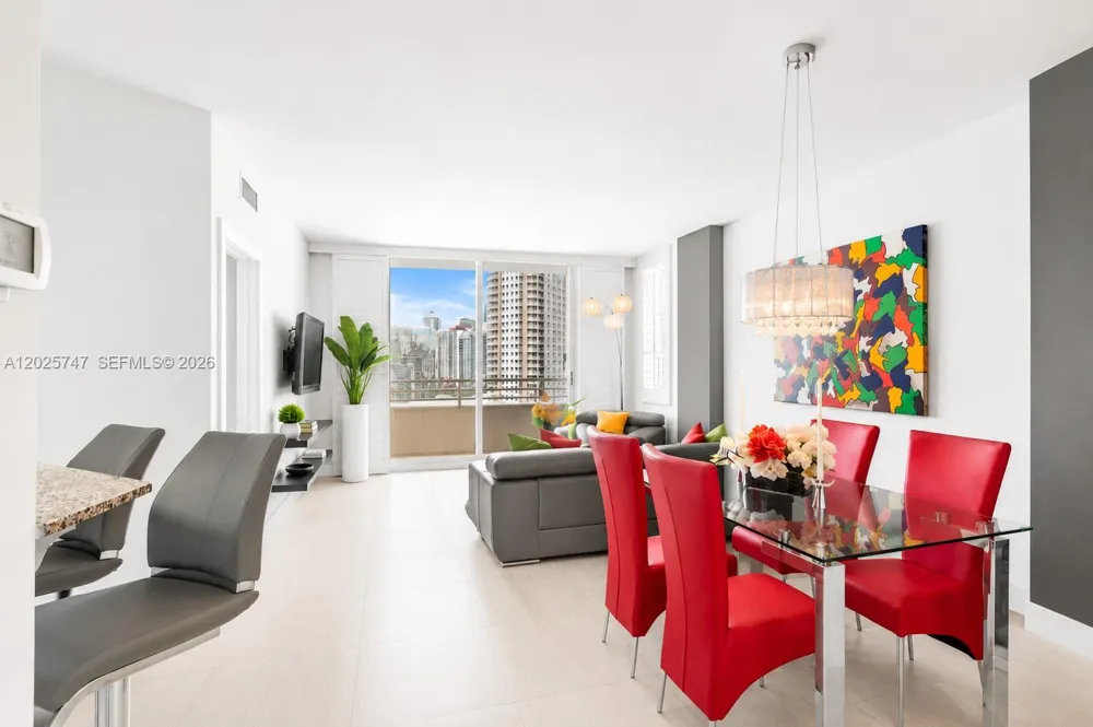 888 Brickell Key Dr #1002 Miami, FL 33131